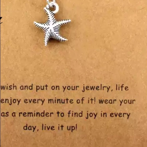 Life’s a Beach starfish charm necklace - Picture 2 of 2